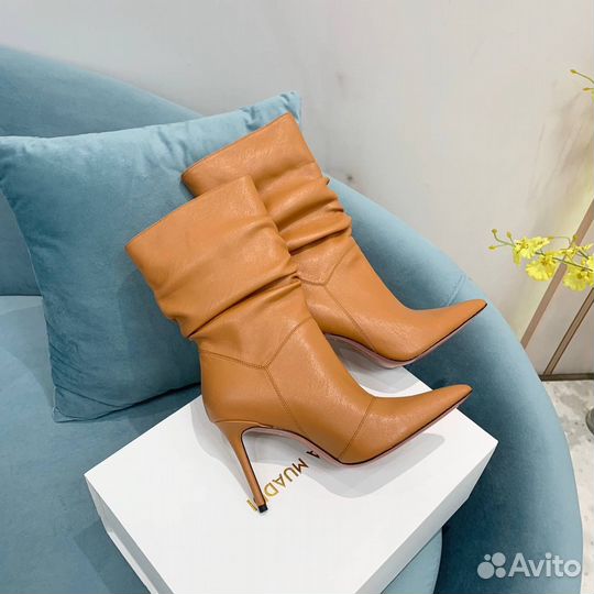 Amina muaddi ботильоны