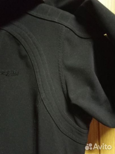 Женская демисезонная куртка из софтшелла 48размер