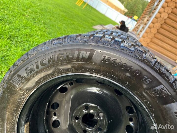 Michelin X-Ice North 4 185/65 R15 92T