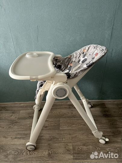 Стульчик для кормления happy baby milk