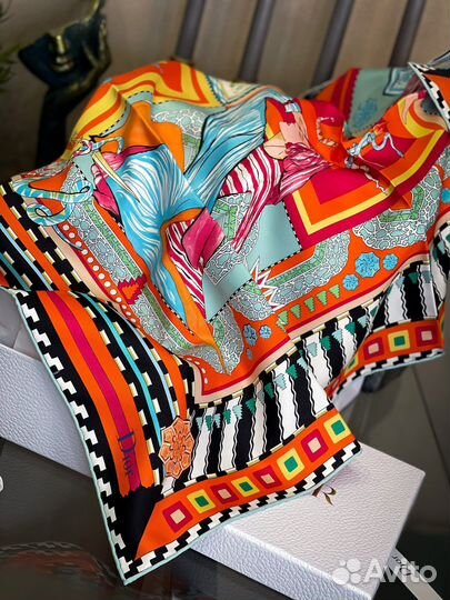 Новый платок dior оригинал