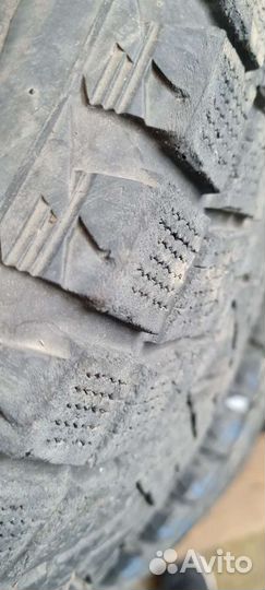 Bridgestone Blizzak DM-V1 235/65 R17 108R