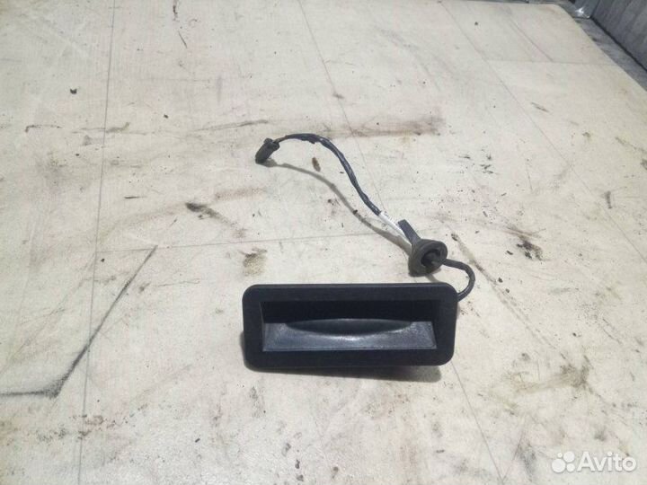 Кнопка открытия багажника Ford Focus CB4 qqdb 2006