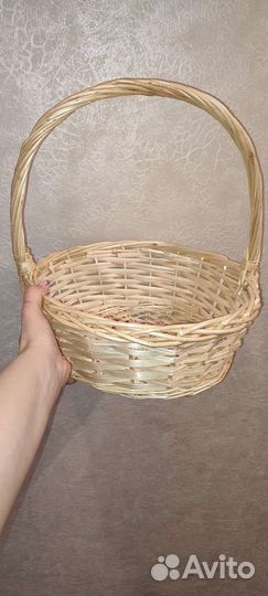 Корзина плетеная для подарков