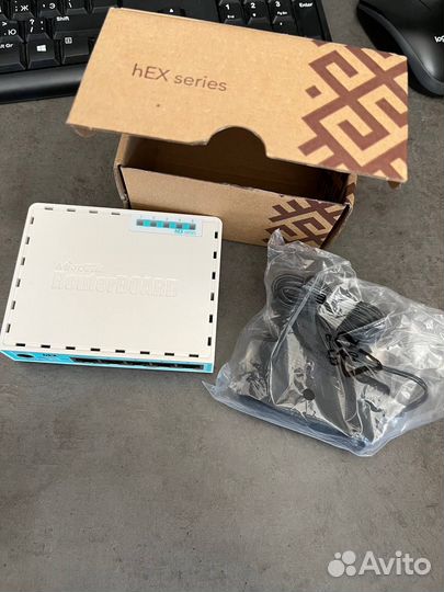 Маршрутизатор mikrotik hex RB750Gr3