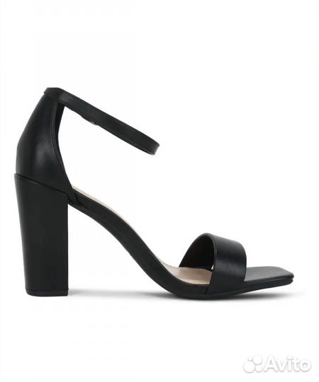 Босоножки черные 36