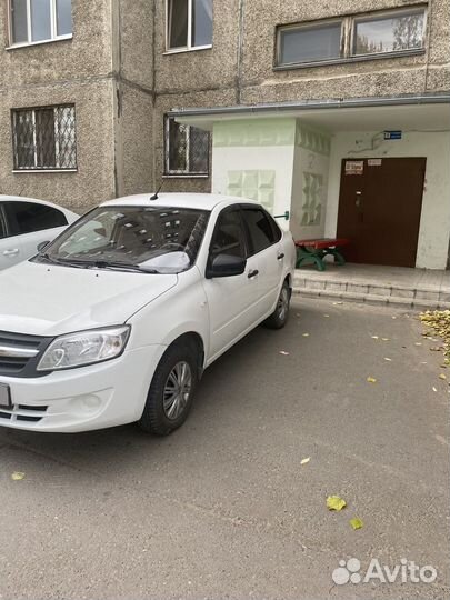 LADA Granta 1.6 МТ, 2018, 49 000 км