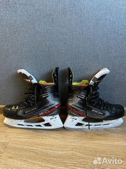 Хоккейные коньки Bauer x2.9