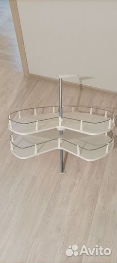 Вращающаяся полка для кухни