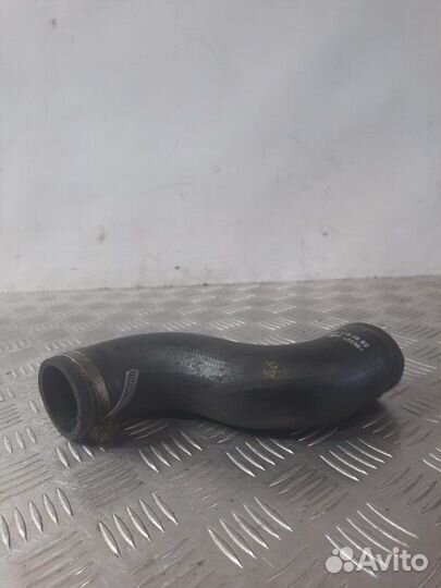Патрубок интеркулера Mercedes-Benz Vito 2003