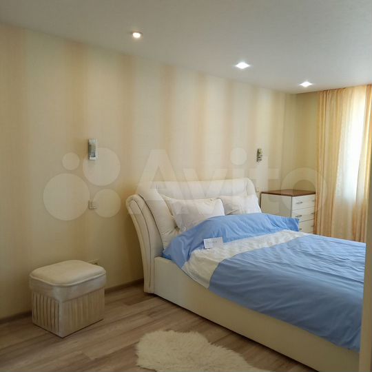 3-к. квартира, 80 м², 5/5 эт.