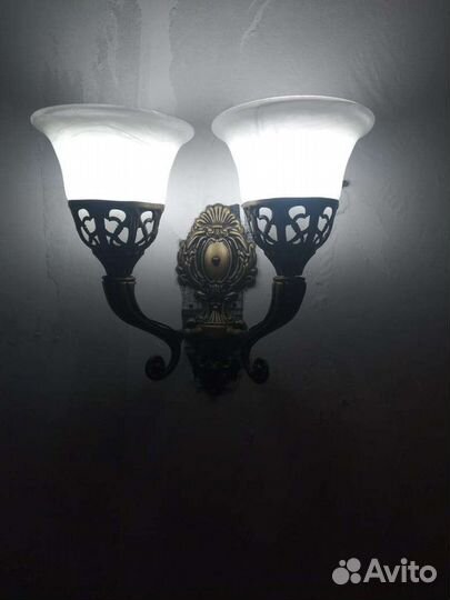 Настенный светильник бра 2 двойных