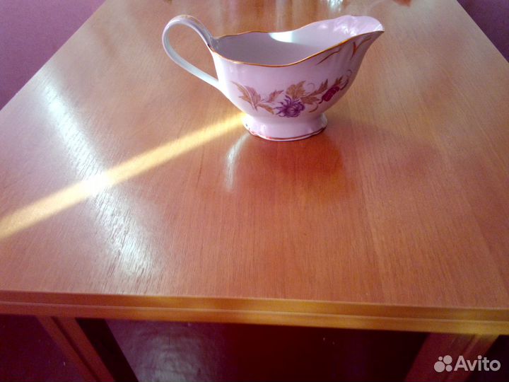 Соусник фарфоровый, новый