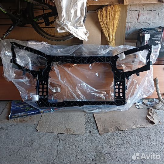 Панель передняя телевизор кия соренто 2