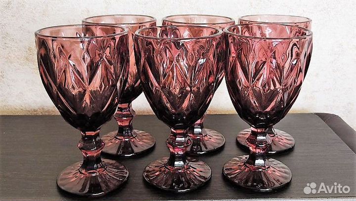 Бокалы для вина новые