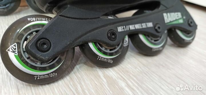 Роликовые коньки Raider