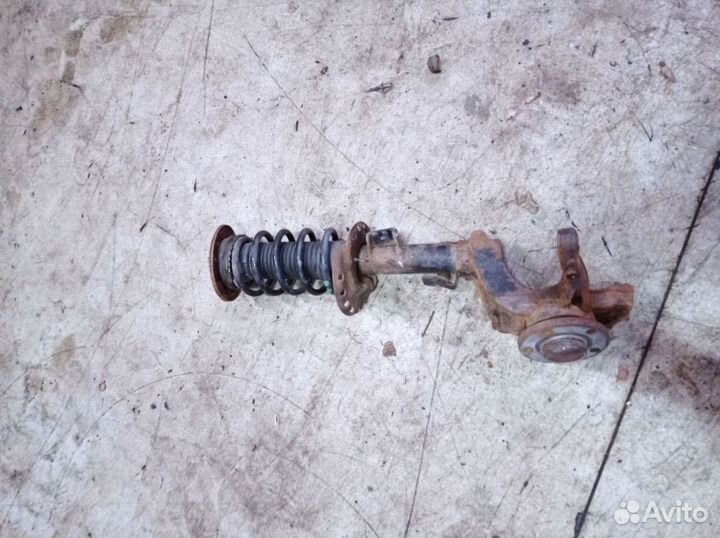 Volvo S60 2010-2017 амортизатор передний в сборе