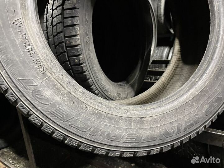 Dunlop SP Winter Ice 01 205/55 R16