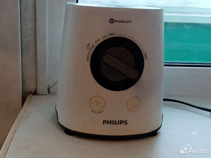 Блендер Philips HR2095