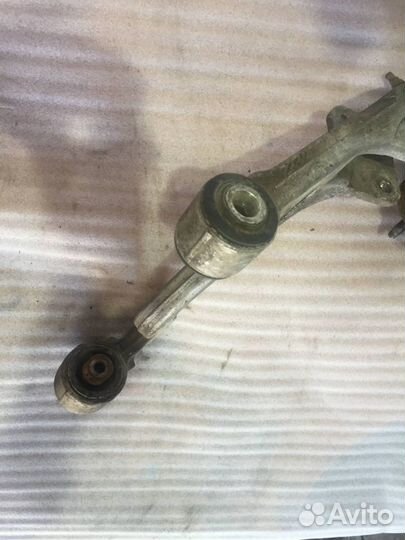 Рычаг, кулак поворотный левый передний