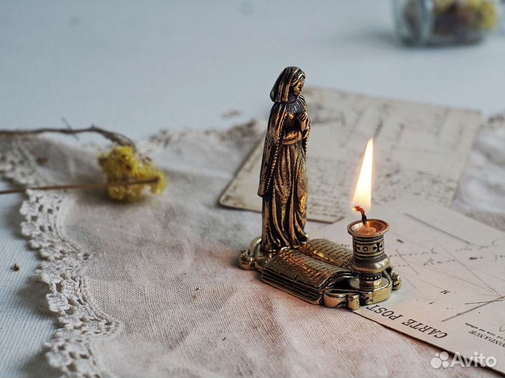 Подсвечник бронза статуэтка Дева