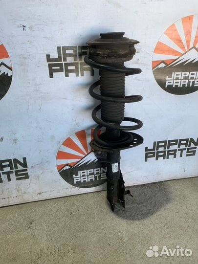 Амортизатор передний правый Nissan X-Trail NT31