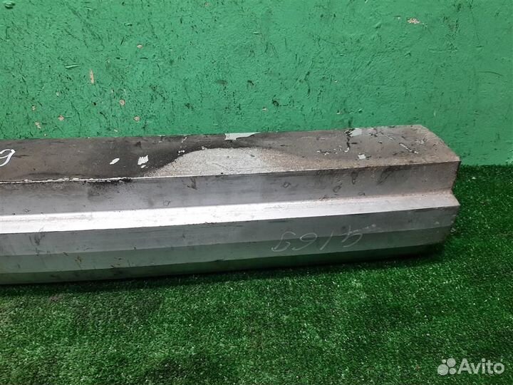 Усилитель бампера заднего Subaru Forester SG/S11