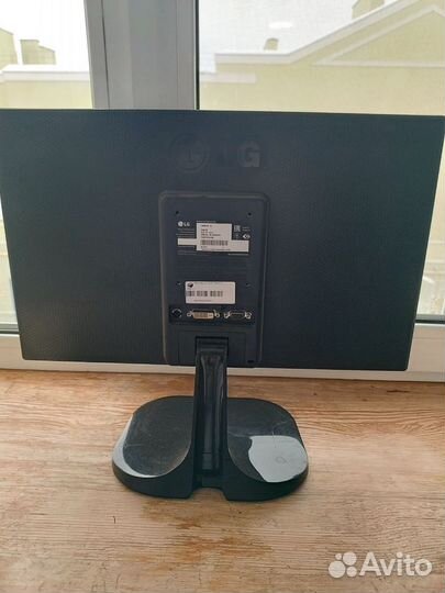 Монитор бу LG, 19,5 дюймов