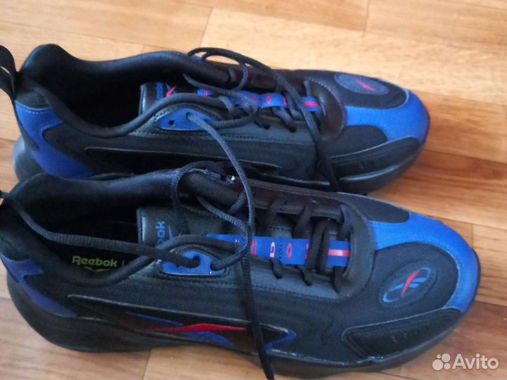 Кроссовки Reebok новые