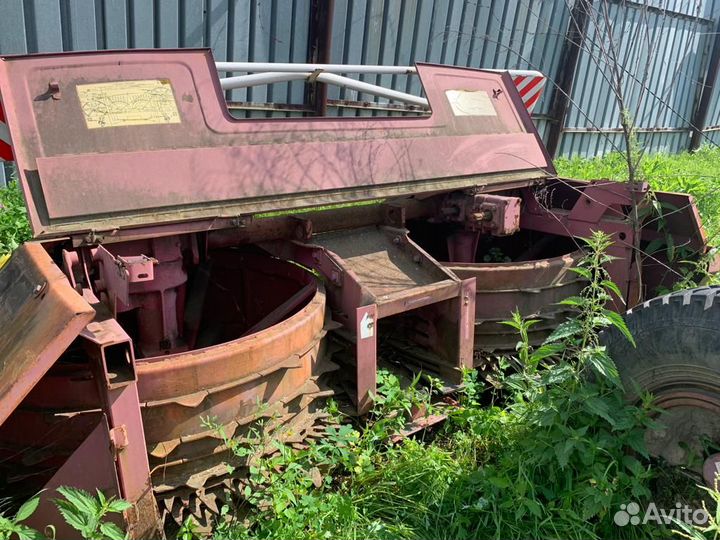 Комбайн кормоуборочный прицепной кдп-3000