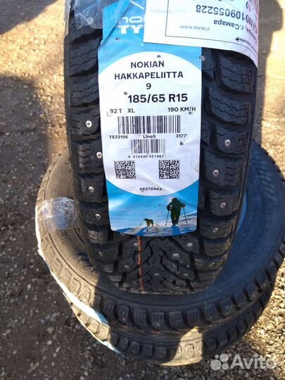 Nokian Tyres Hakkapeliitta 9 185/65 R15