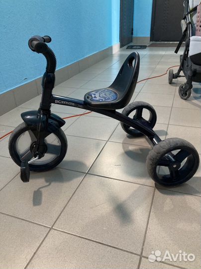 Детский трехколесный велосипед