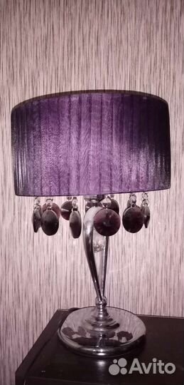 Лампа настольная