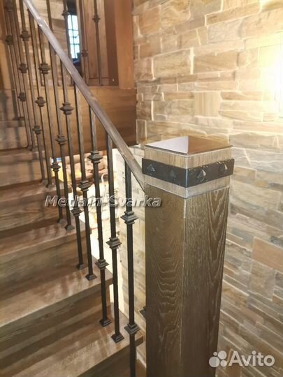 Перила кованые на лестницу в дом № 43