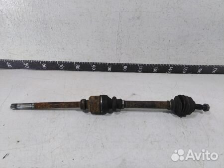 Привод передний правый