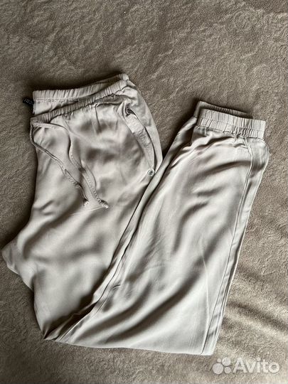 Пакет одежды на девушку 42-44