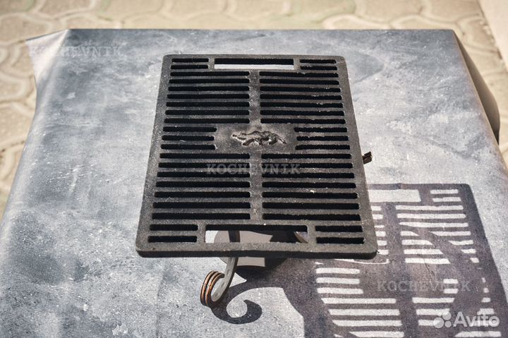 Чугунная решетка 24*39см