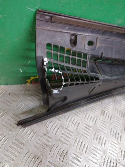 Жабо Citroen C5 лифтбэк 2.0 2002