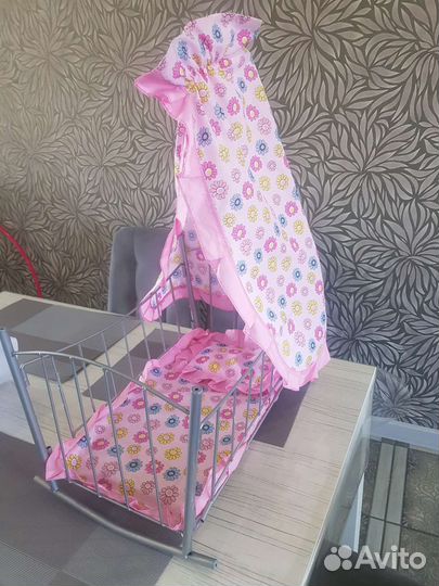 Кроватка для кукол