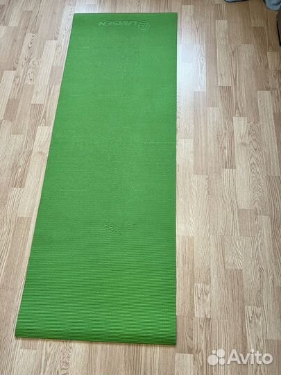 Коврик для йоги и фитнеса