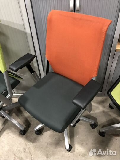 Компьютерные кресла Haworth, Comforto 59