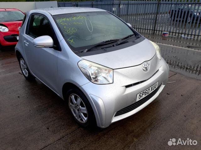 В разборе Toyota IQ