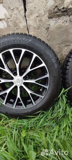 Nokian Tyres Hakkapeliitta 9 185/65 R15