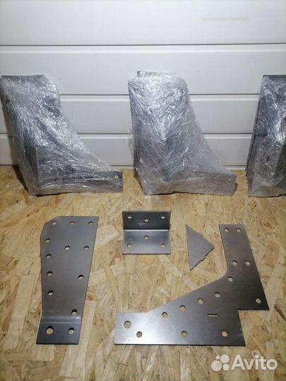 Усилитель кронштейна тяги панара для Ваз Нива