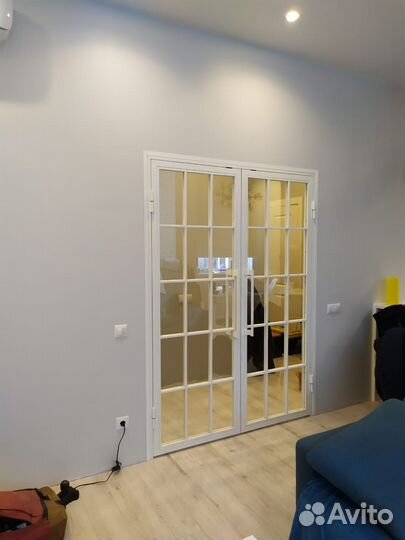 Перегородка из стекла в стиле лофт