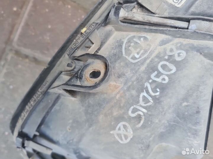 Опель омега в фара правая