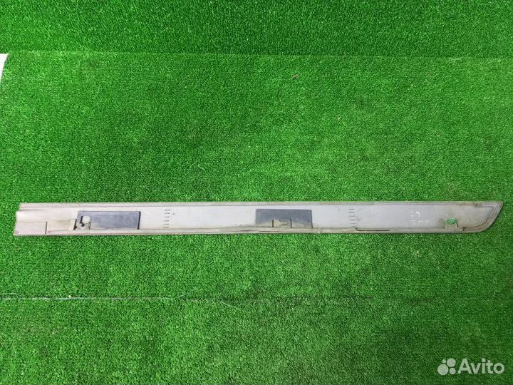 Молдинг на дверь задний правый Mitsubishi Lancer