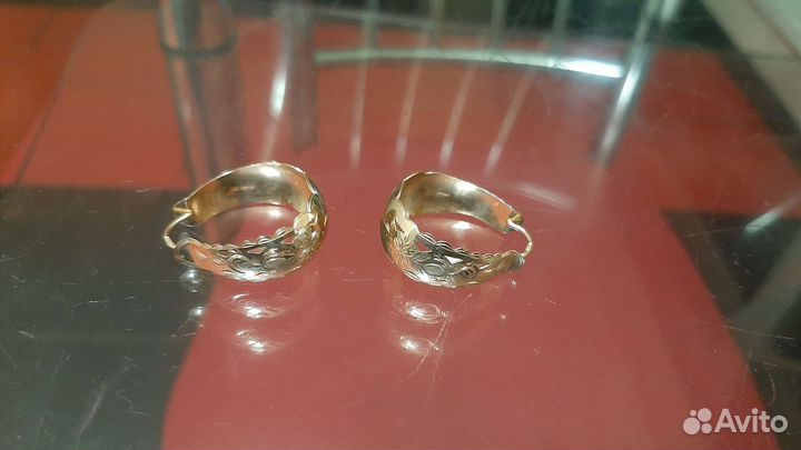 Золотые серьги 583 пробы