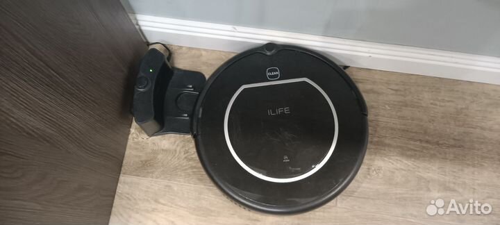Робот пылесос