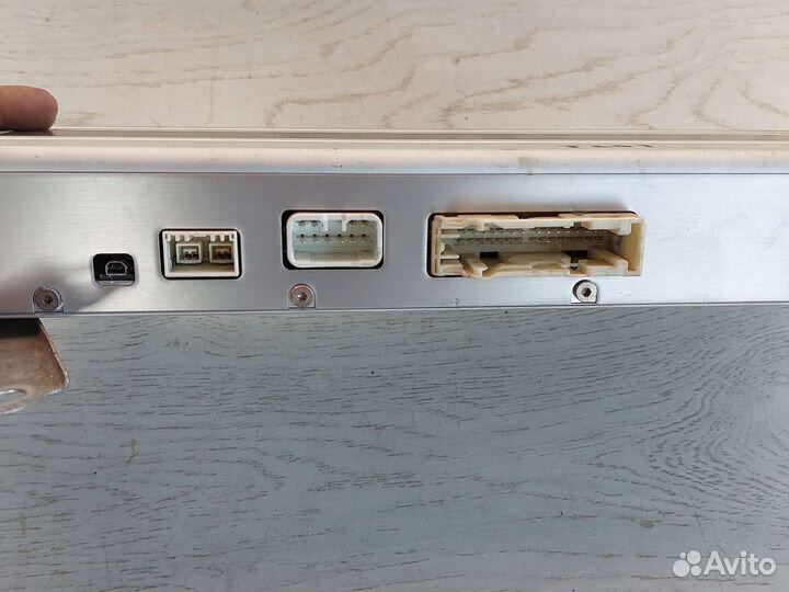 Lexus LX570 Усилитель звука